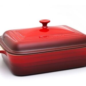 Travessa Retangular 32cm com Tampa Vermelho Le Creuset