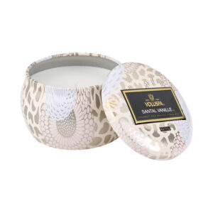 Mini Vela Lata 25h Relevo Santal Vanille